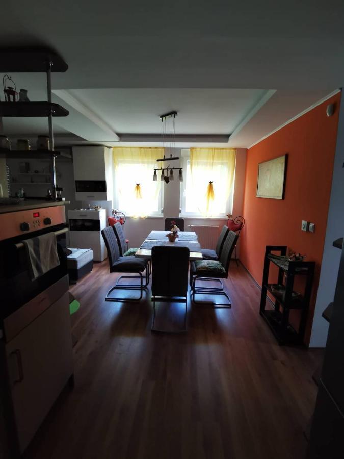 Zoeldlomb Apartman Siófok Zewnętrze zdjęcie