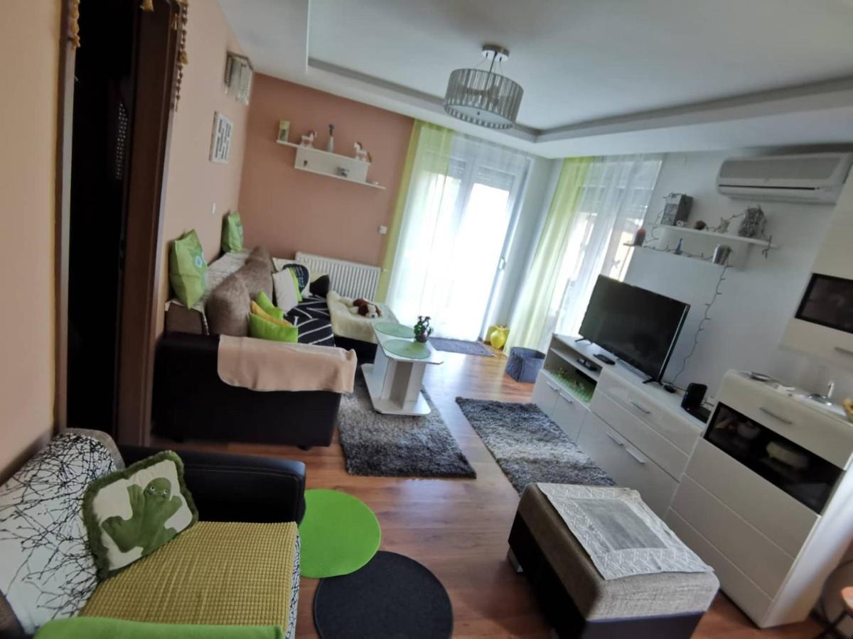 Zoeldlomb Apartman Siófok Zewnętrze zdjęcie