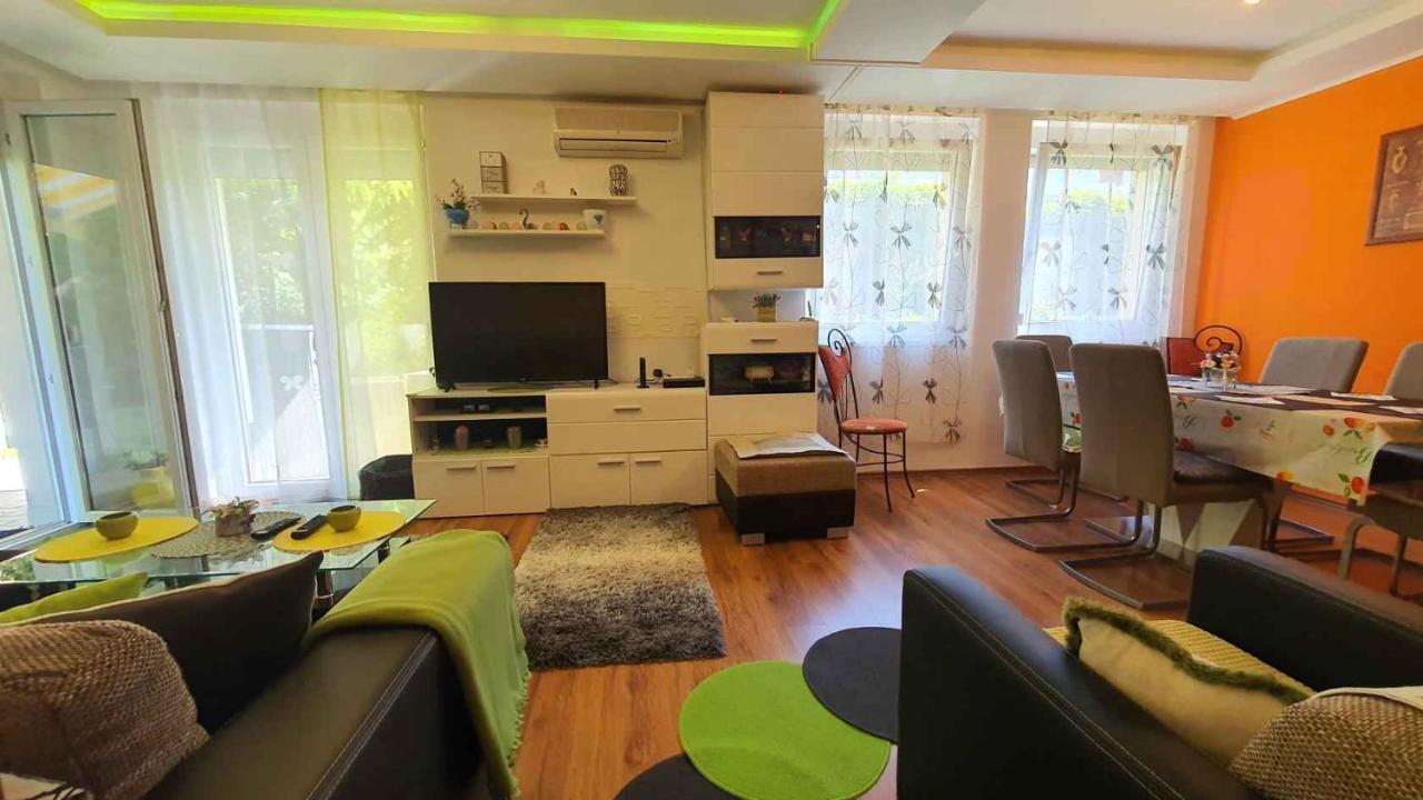Zoeldlomb Apartman Siófok Zewnętrze zdjęcie